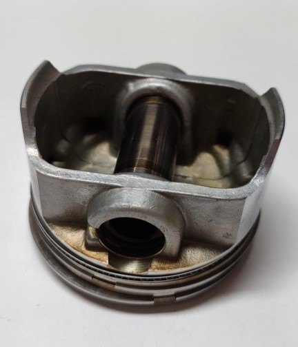 Kawasaki FJ180V 13001-2175 Engine Piston